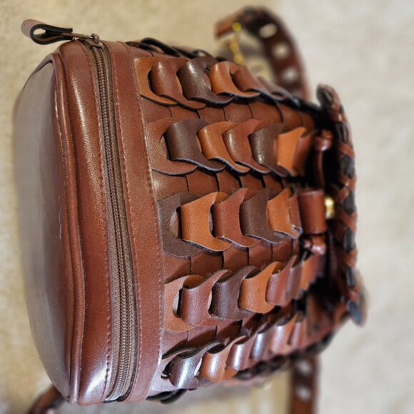 Brown Leather-Look Hobo bag with weave design - Picture 5 of 8